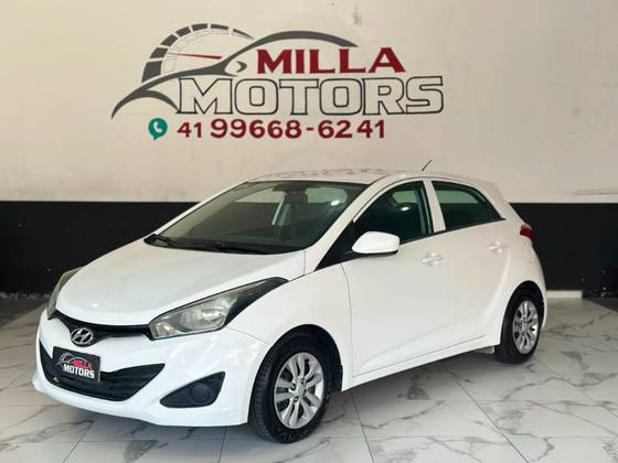 HYUNDAI HB20 1.6 PREMIUM 16V FLEX 4P MANUAL HYUNDAI HB20 1.6 PREMIUM 16V FLEX 4P MANUAL